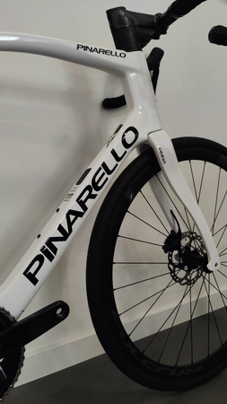 Rower Pinarello X5 105 Di2 Most Carbon  Xolo White 