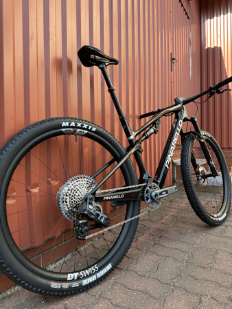 Rower Pinarello XC Full GX Eagle AXS 1x12 DT Swiss