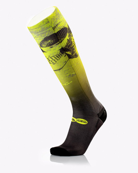 Skarpetki MB Wear Fun Running Yellow Skull