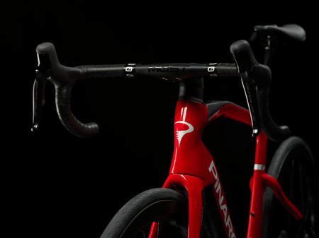 Pinarello NYTRO E9 ROAD Dura Ace Di2 